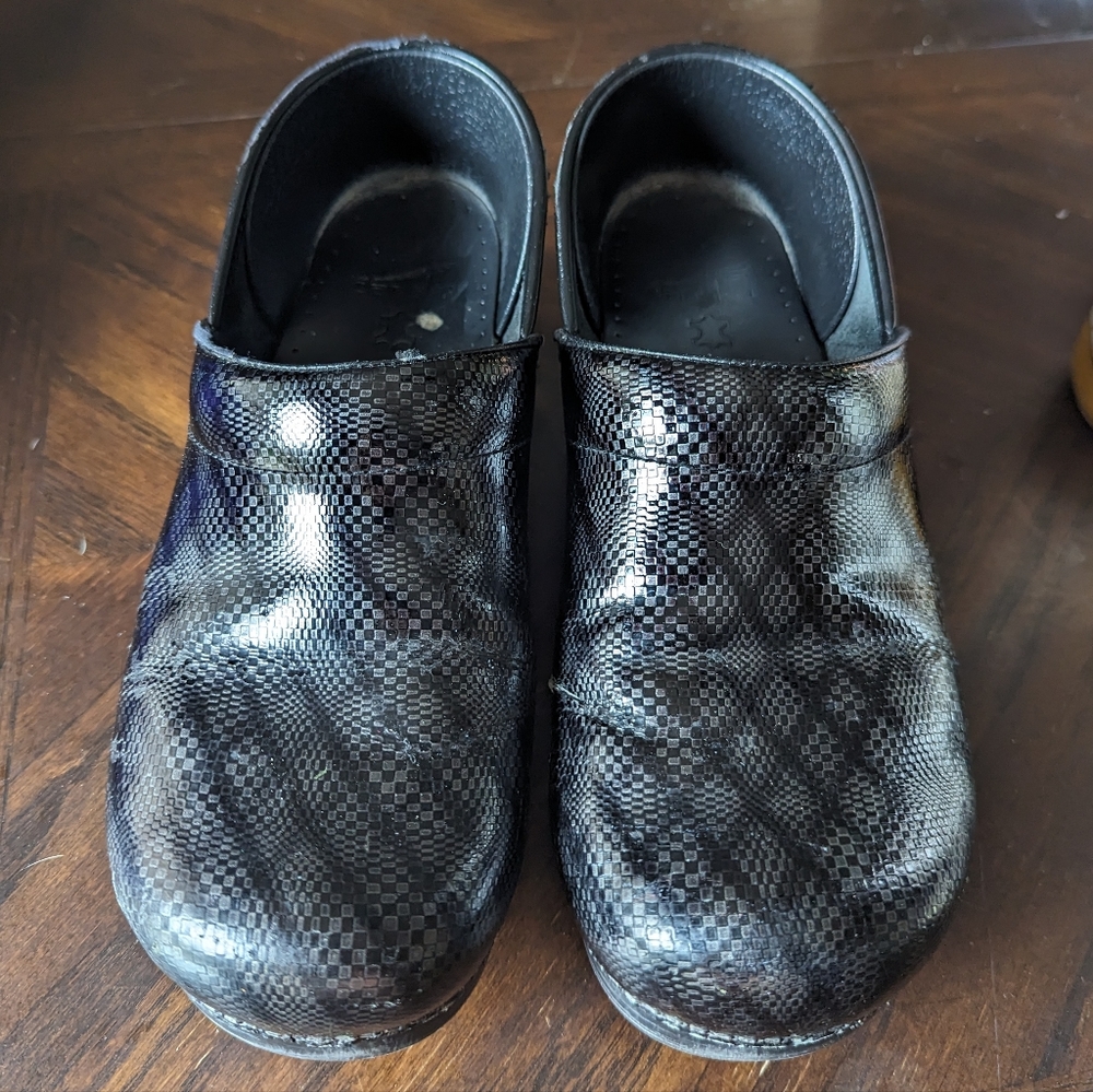 Dansko professional slip on shoes